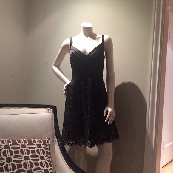BCBG MAXAZARIA little black dress! - Picture 3 of 8